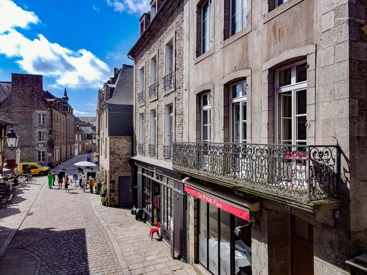 Appartement De La Tour De L'Horloge De Dinan Exteriér fotografie