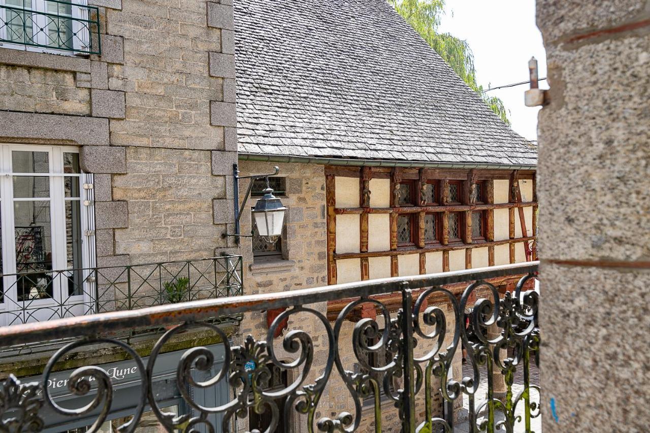 Appartement De La Tour De L'Horloge De Dinan Exteriér fotografie